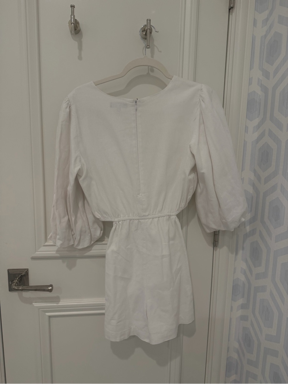 1. State V-Neck Cut Out Romper - Picture 4 of 5
